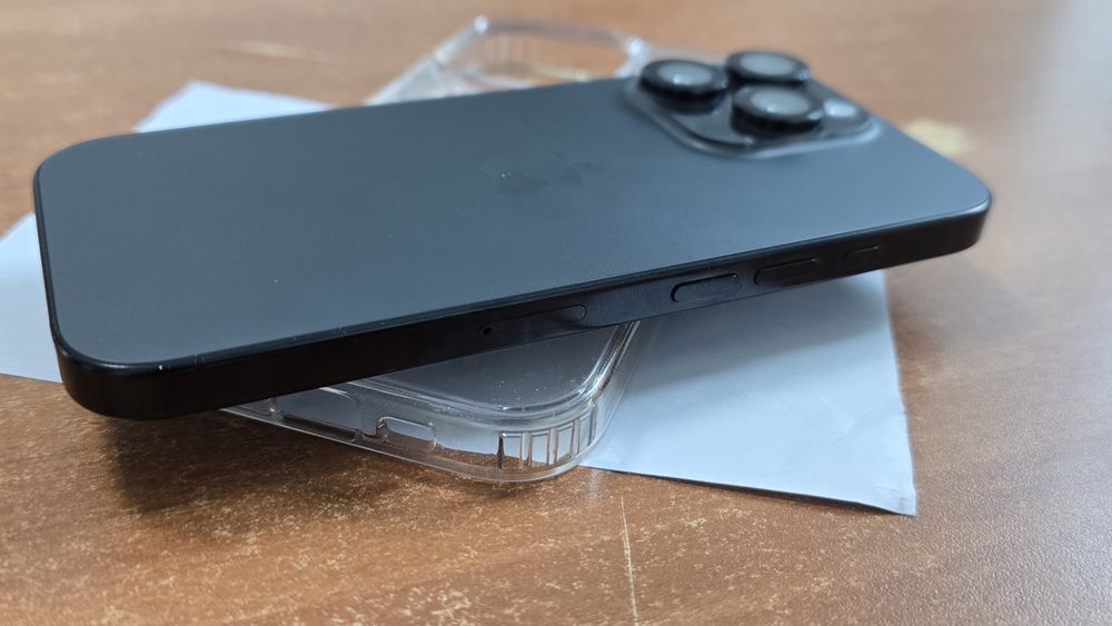 Iphone 16 PRO. Айфон 16 про