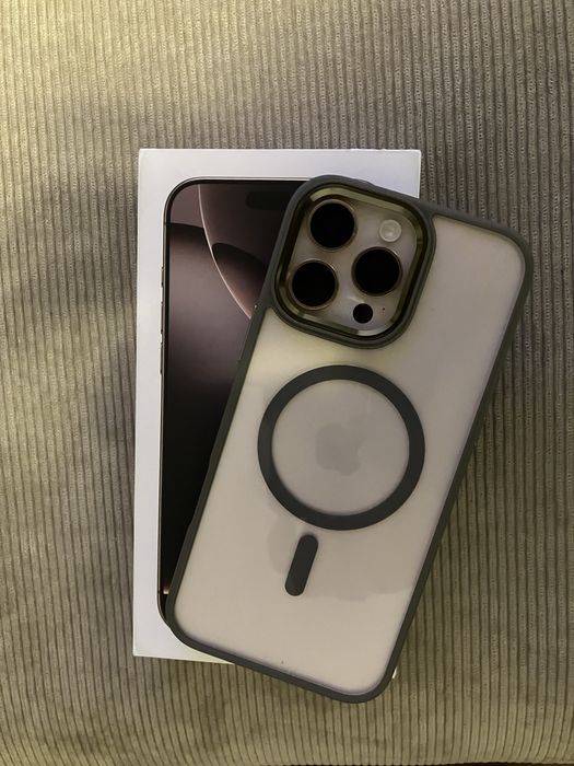 iPhone 16 pro max, impecabil, full box, cu factura iStyle, garantie inca 1 an