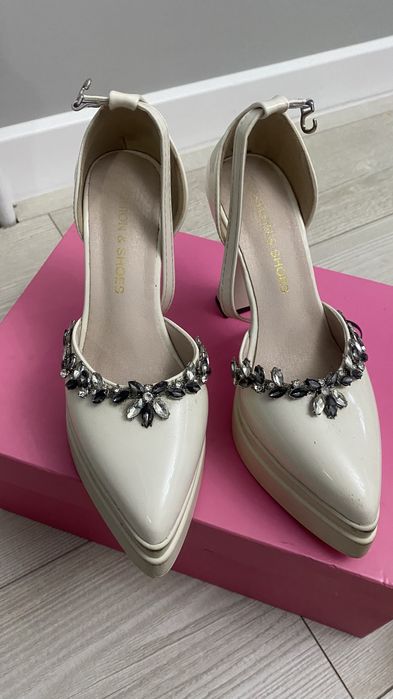 Шикарные туфли 33-34