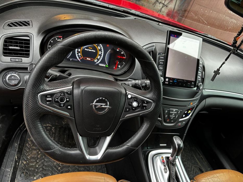 Opel insignia 4×4 biturbo 2.00 CDTI