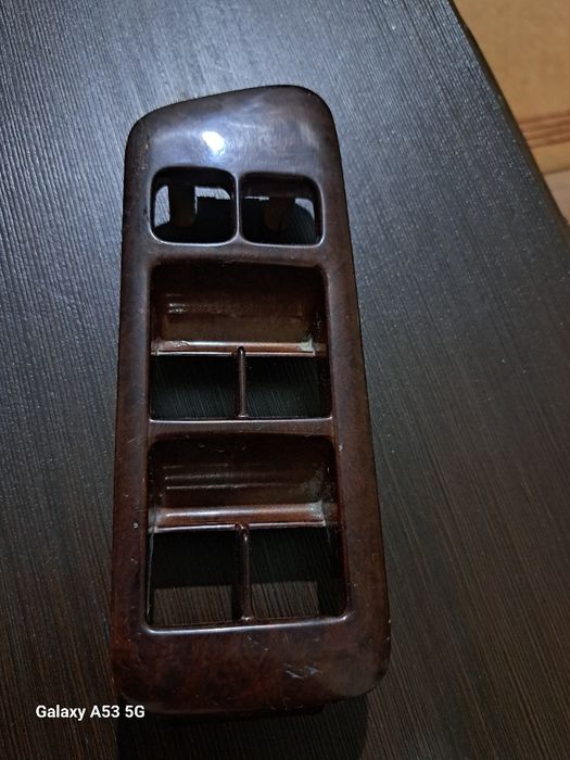 Блок управления стеклоподьемника