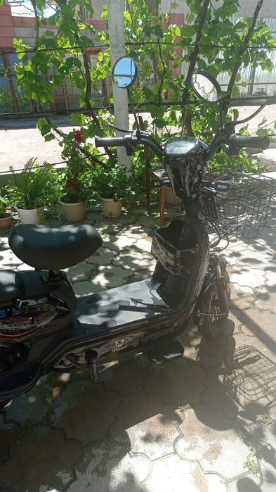 Продам электронный скутер