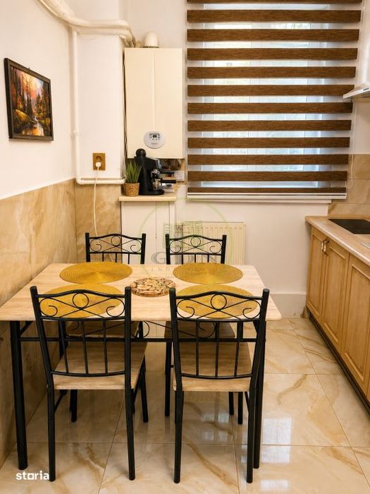 Vanzare apartament centrul istoric Brasov in Piata Sfatului