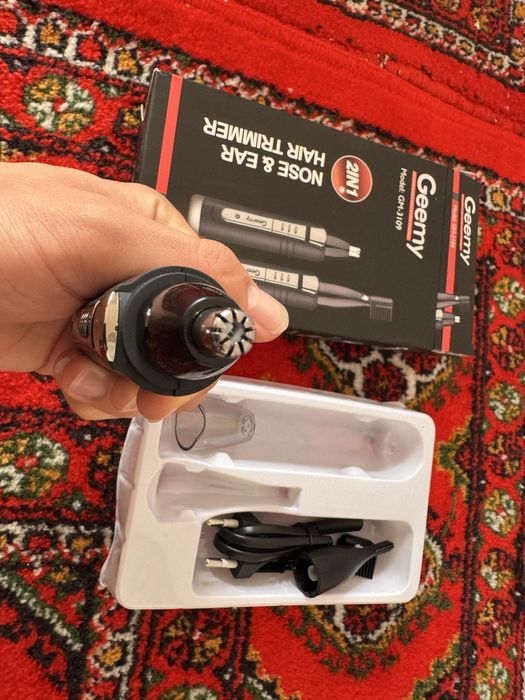 Geemy Quloq, Burun va Soch tozalash mashinkasi