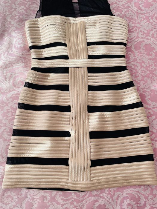 Официална рокля Xscape by Joanna Chen размер M