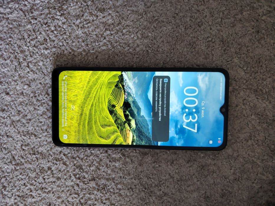 продаётся телефон