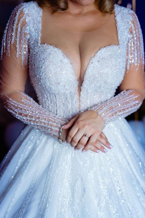 Vand rochie de mireasa