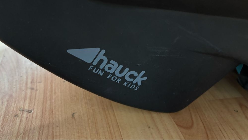 Срочно, Торг. Продам люлку в машину