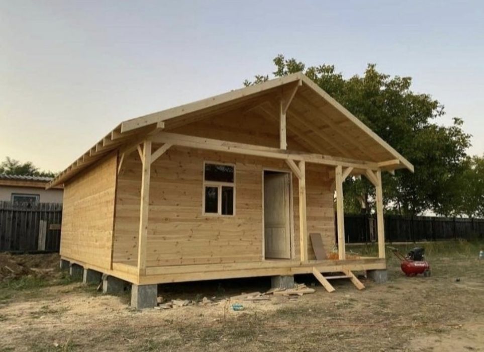 Vindem cabane din structura de lemn