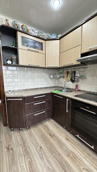 Продам кухонный гарнитур