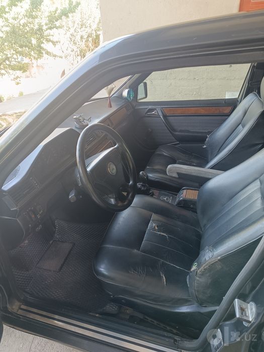 Mersedes Benz w124 E300