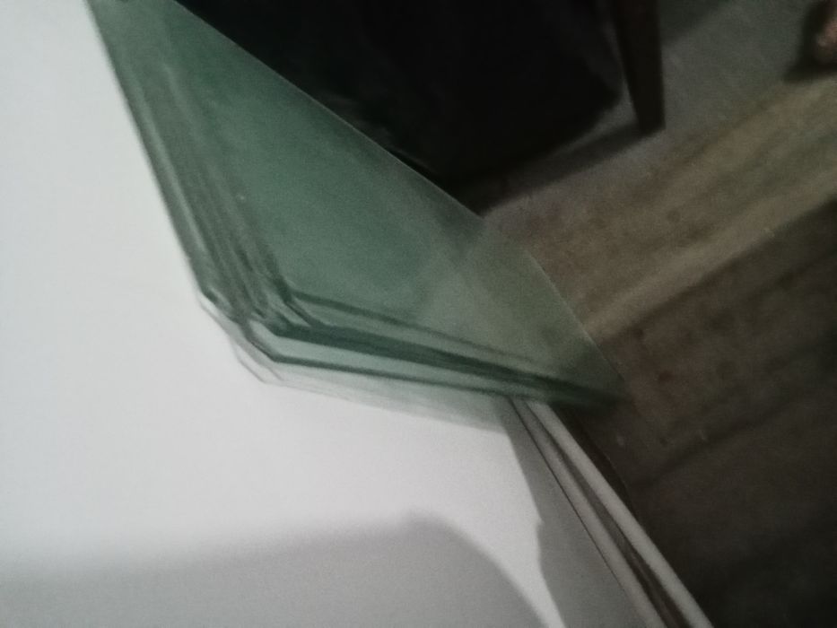 Стёкла вешалки комод