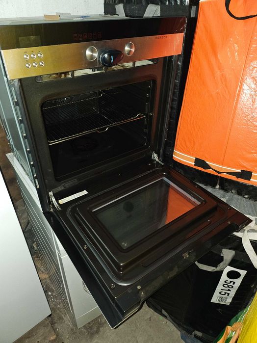 Фурна за вграждане Siemens с пиролиза