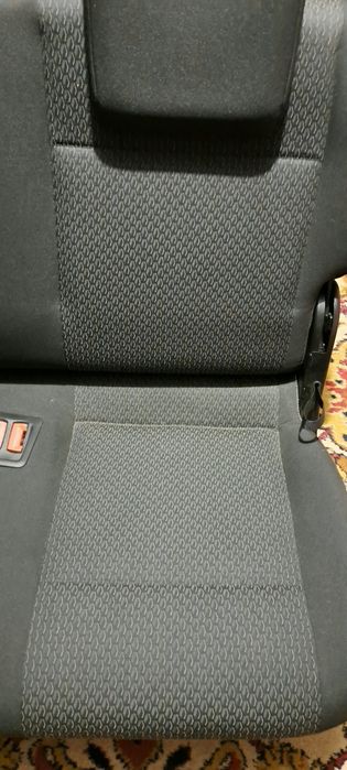 Bancheta spate, locurile 6,7 vw caddy maxi.