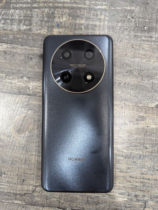 Смартфон HUAWEI Nova 12i