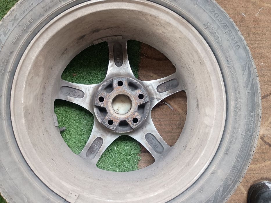 Продам диски R16 5x112