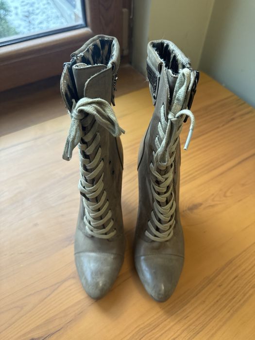 Guess кожени боти на ток, 36