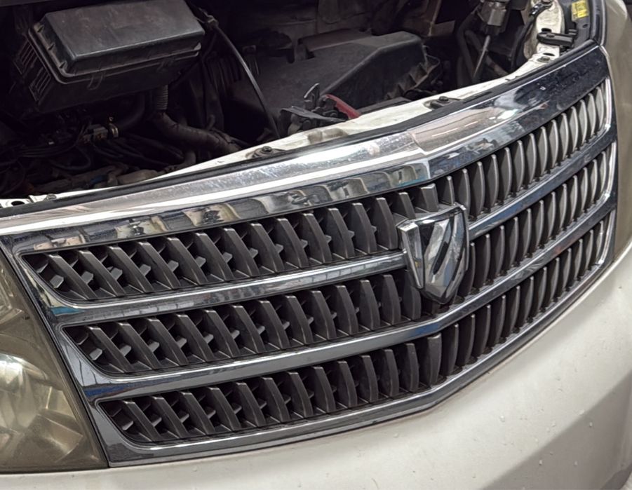 Продам Решотка на Альфард до рестайлинг