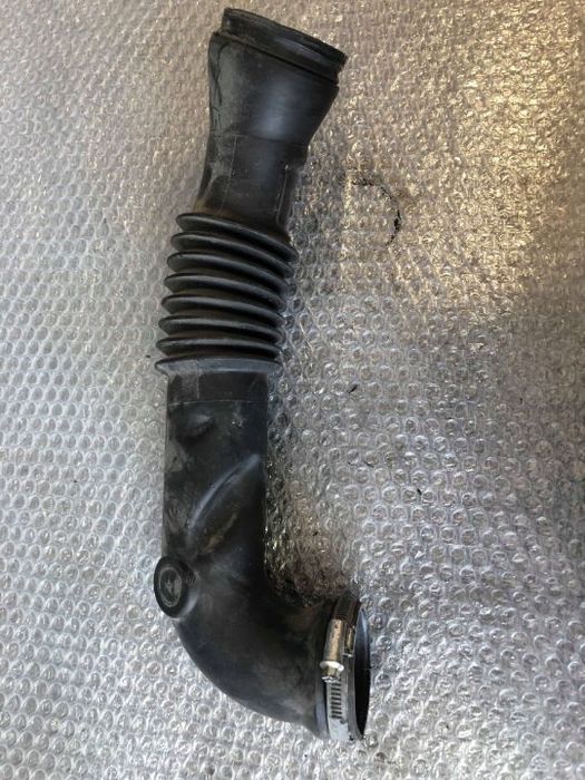 furtun intercooler 1.3 benz  fuja ford fiesta 5 fusion mazda 2 2002-2008