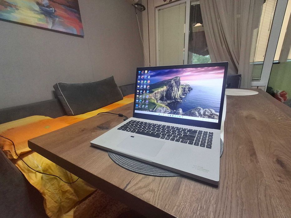 Продавам лаптоп "Acer"