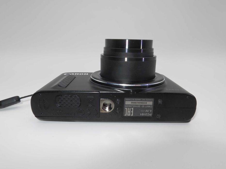 Canon PowerShot SX610 черен ултра компактен цифров фотоапарат, дигитална камера, 18х оптичен зум, Wi-Fi, NFC, Full-HD видео, като НОВ - работи отлично