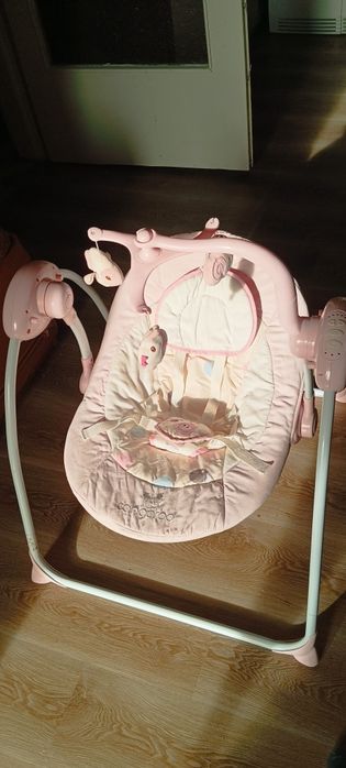 Електрическа бебешка люлка