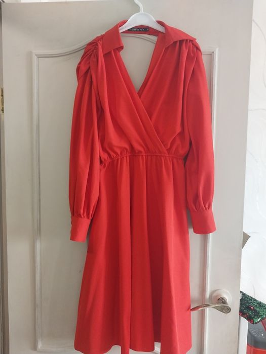 Продам вечерние платья