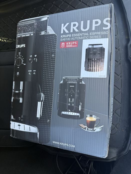 Espressor de cafea Krups ,Nou sigilat! model EA8100
