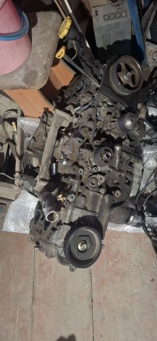 комплект запчастей от Subaru Forester SG5 2.5 атмосферного EJ25.