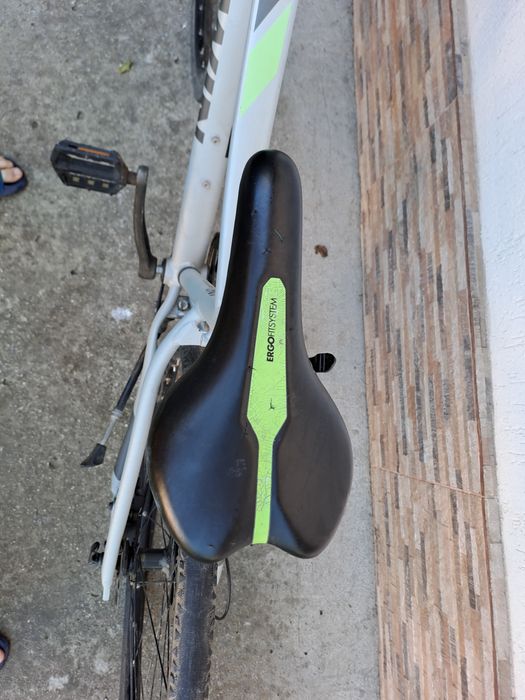 Vând bicicletă riverside 900