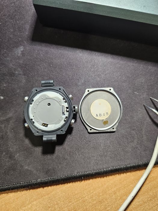 Casio G-Shock GA-1000 часы