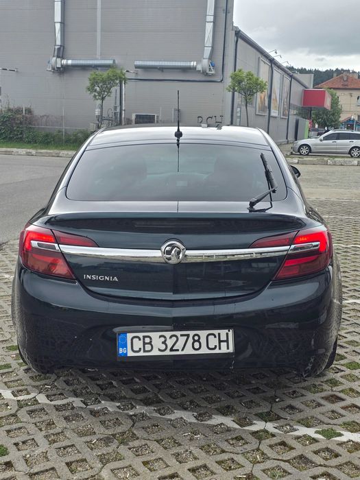 Opel Insignia 1.8 sri LPG