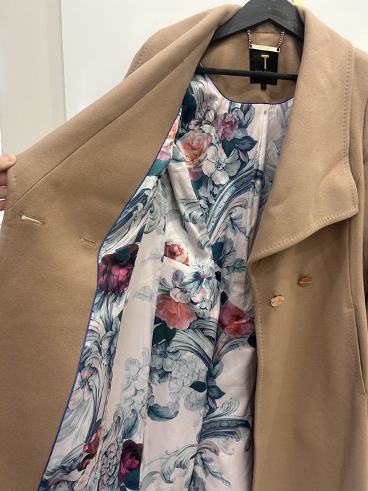 Пальто Ted Baker xs/s