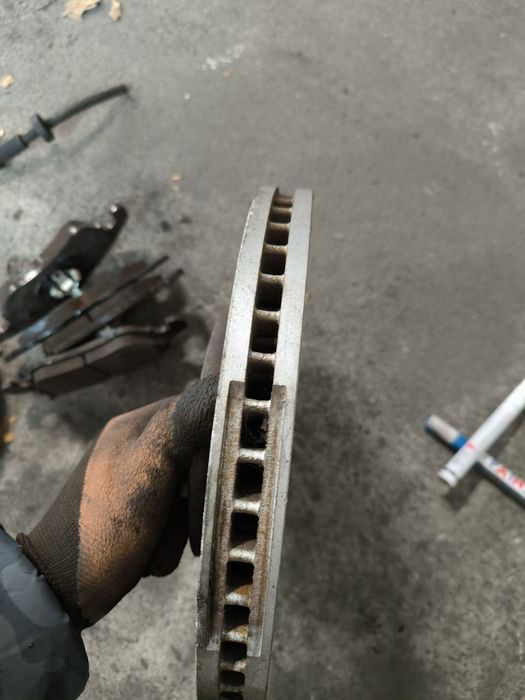 Предни дискове за Audi A6 C7