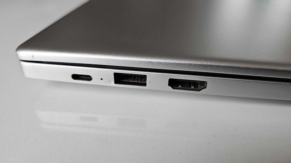 Huawei D15 Ryzen 5 / 8GB DDR4 / NVME 256GB