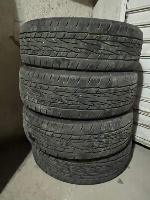 215/65/16 Continental ContiCrossContact LX2