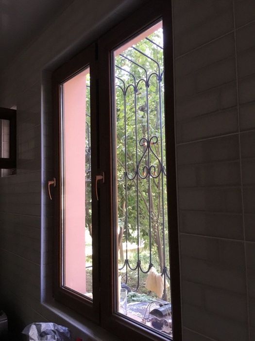 Продается своя квартира 1 этаж на Юнусабаде