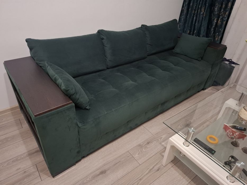 Canapea extensibila living 3 locuri catifea  verde ca noua