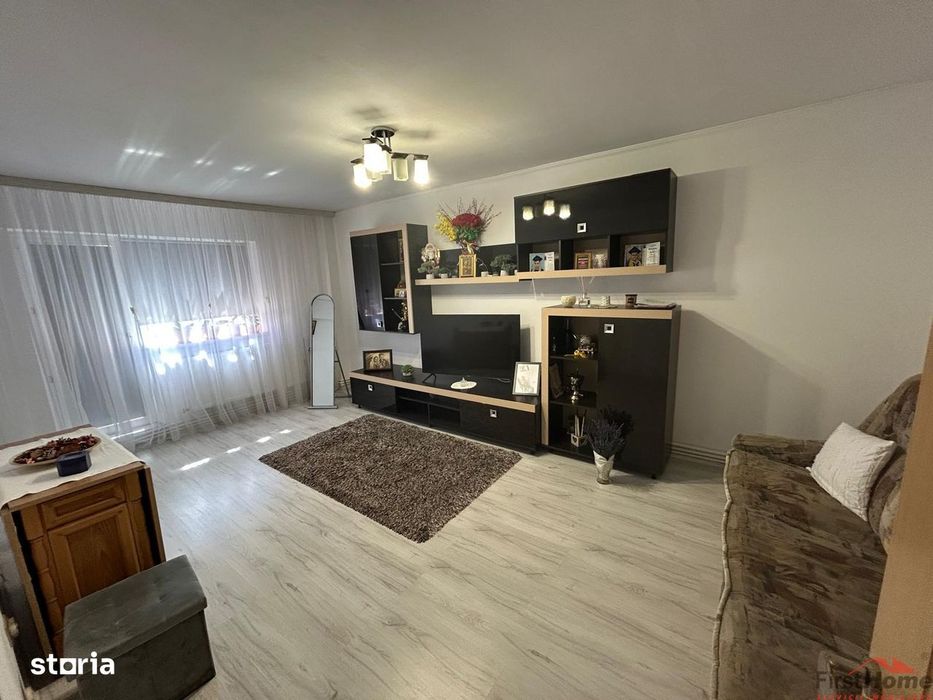 Apartament cu 3 camere, de vanzare, zona Brailei, Kauffland — fotografia 1
