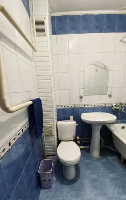 Продаётся 2х ком.кв.в 3мкр,дом 20