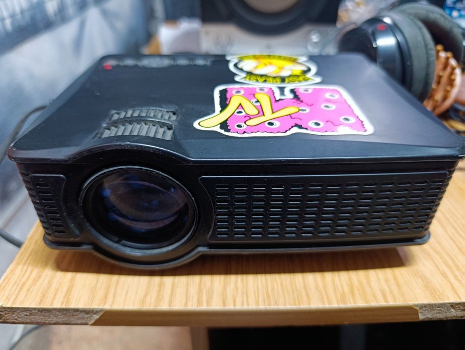 Продам лэд проектор