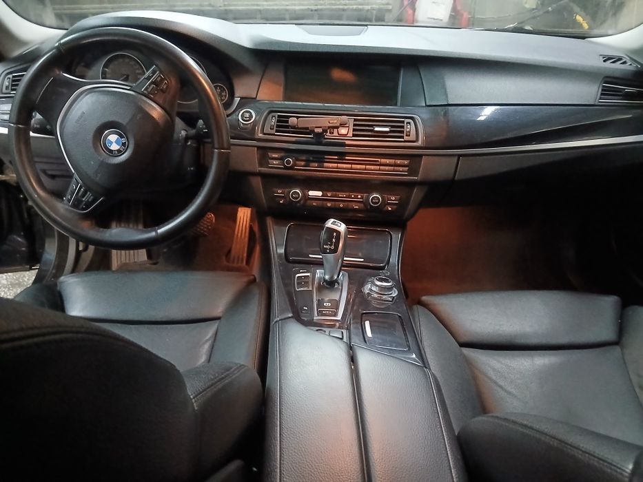 Vand schimb bmw f10 3.0 dizel cu passat cc sau A4 sau A5