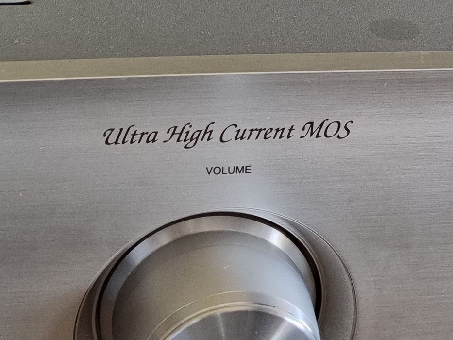 Denon PMA-1500AE integrated amplifier