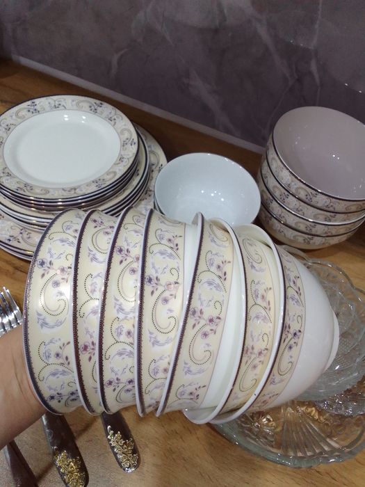 Сервиз на 4 персона