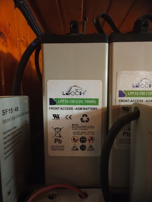 Baterii  sistem fotovoltaic AGM