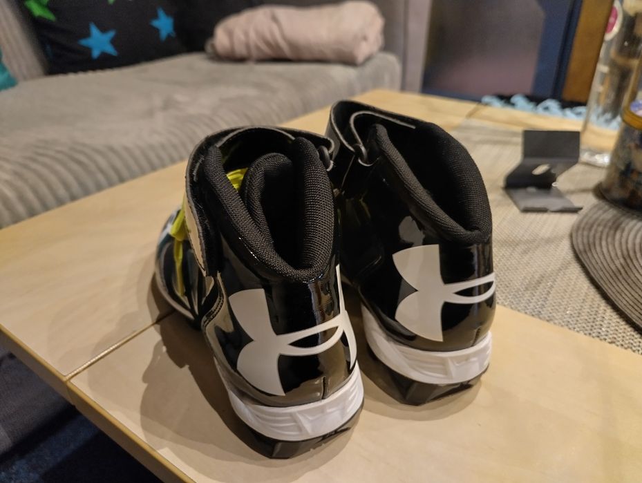 Under Armour ххх..