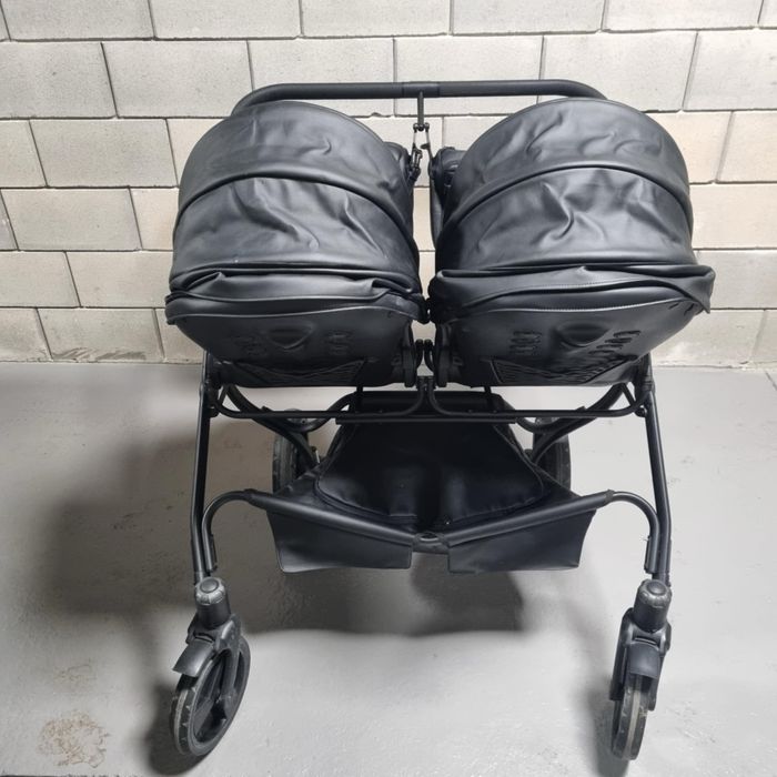 Количка за близнаци Junama Fluo Duo 3в1