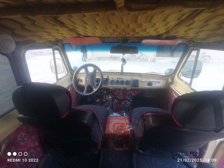 Uaz sotilasi tayor
