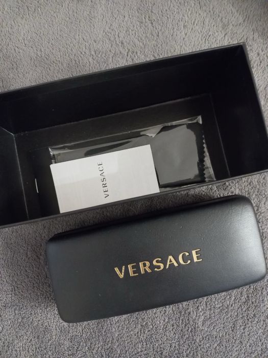 Оригинални очила versace със златно