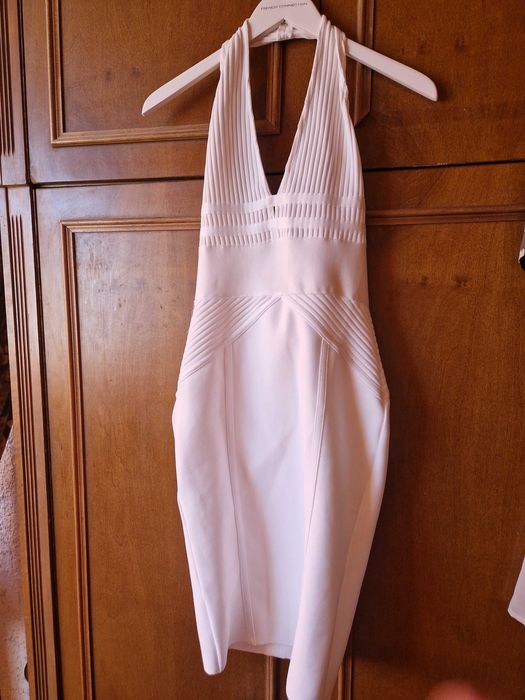 Рокля бяла ластик